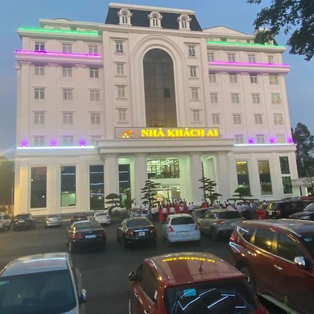 Khach San A1 Lang Son Hotel Buitenkant foto