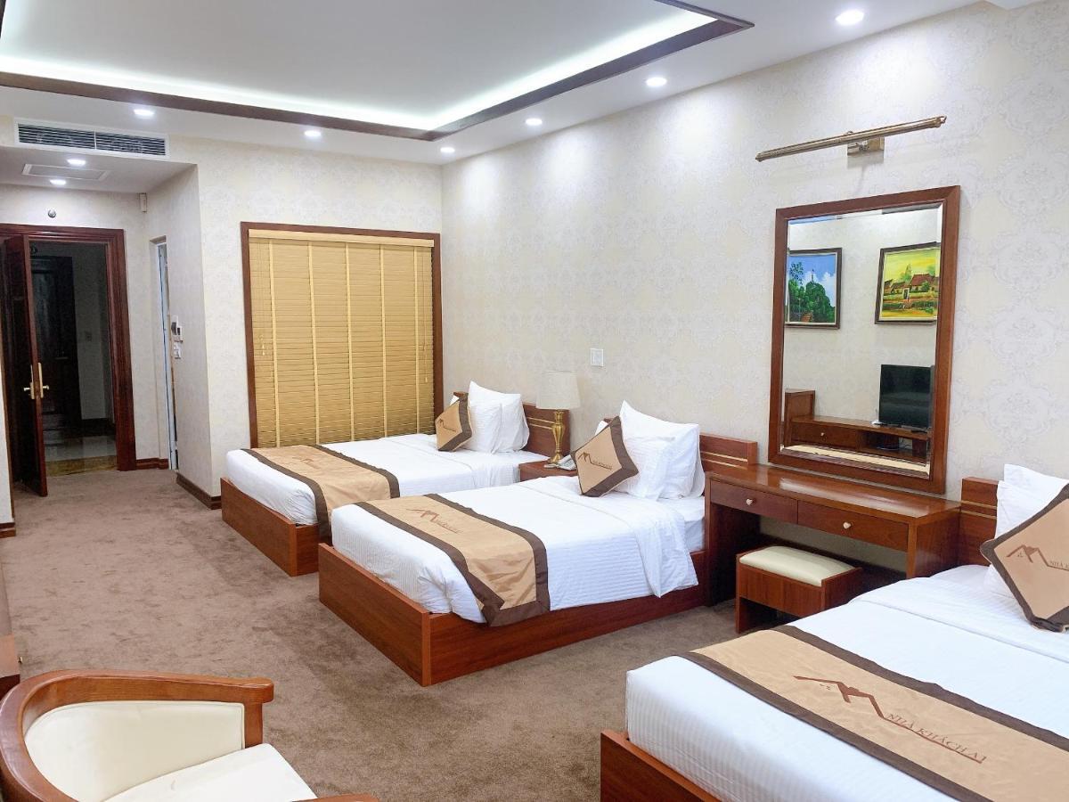 Khach San A1 Lang Son Hotel Buitenkant foto